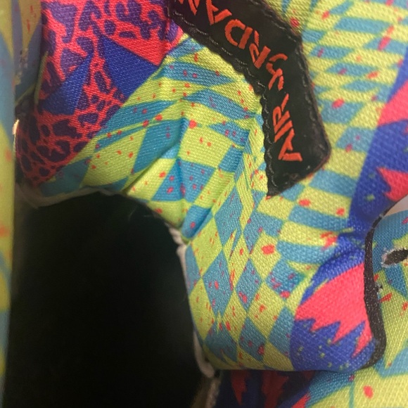 Jordan 5s - Picture 13 of 14